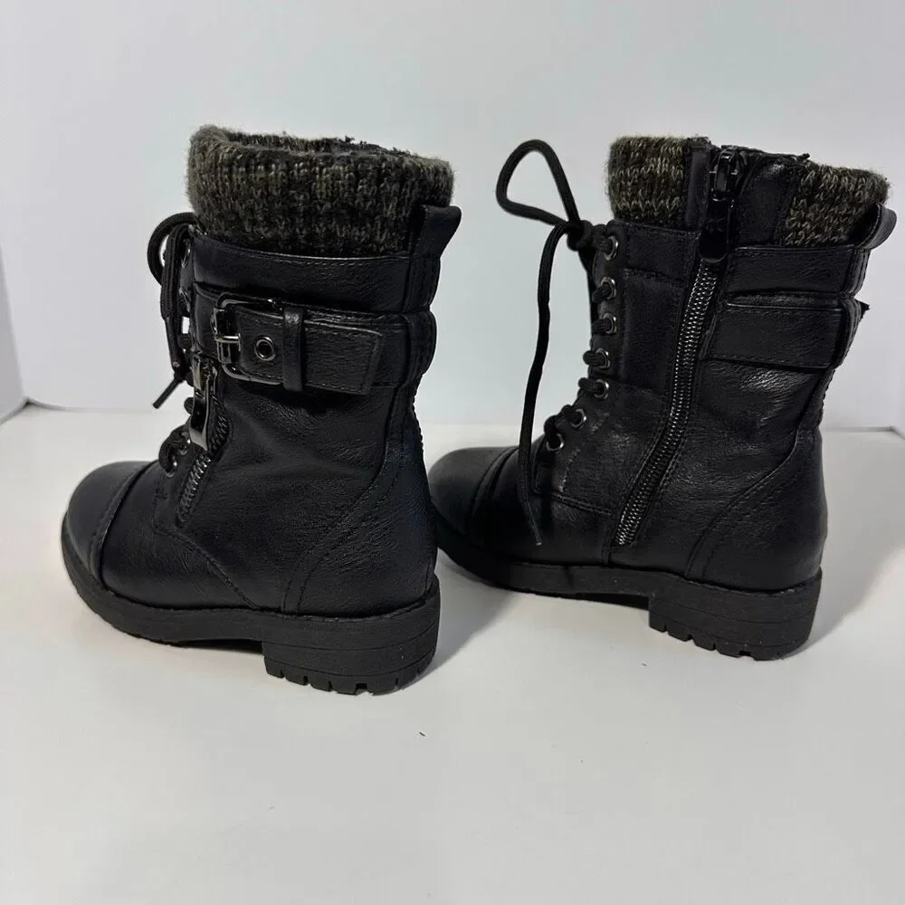 Dream Pairs these boots